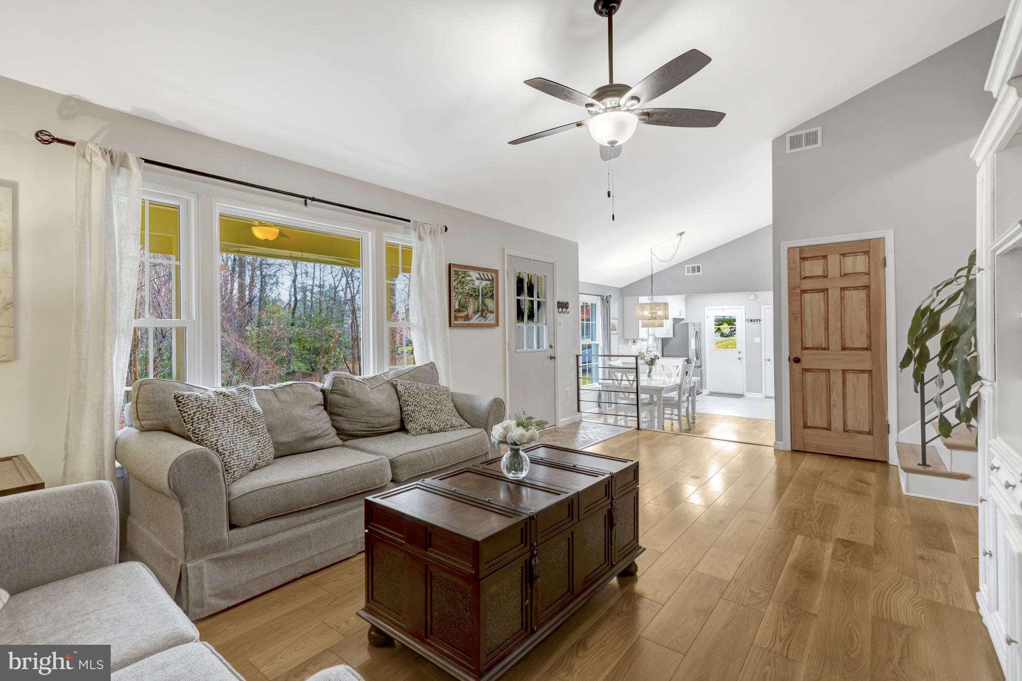 KINGS PARK WEST - Residential