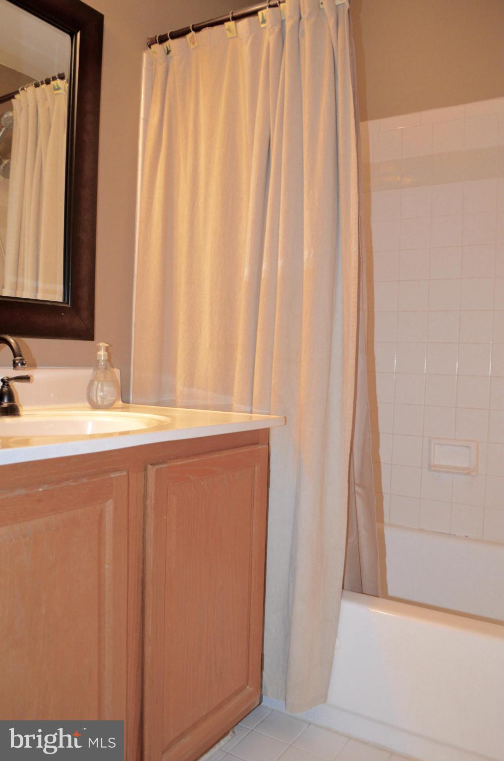 CENTER TERRACE - Residential