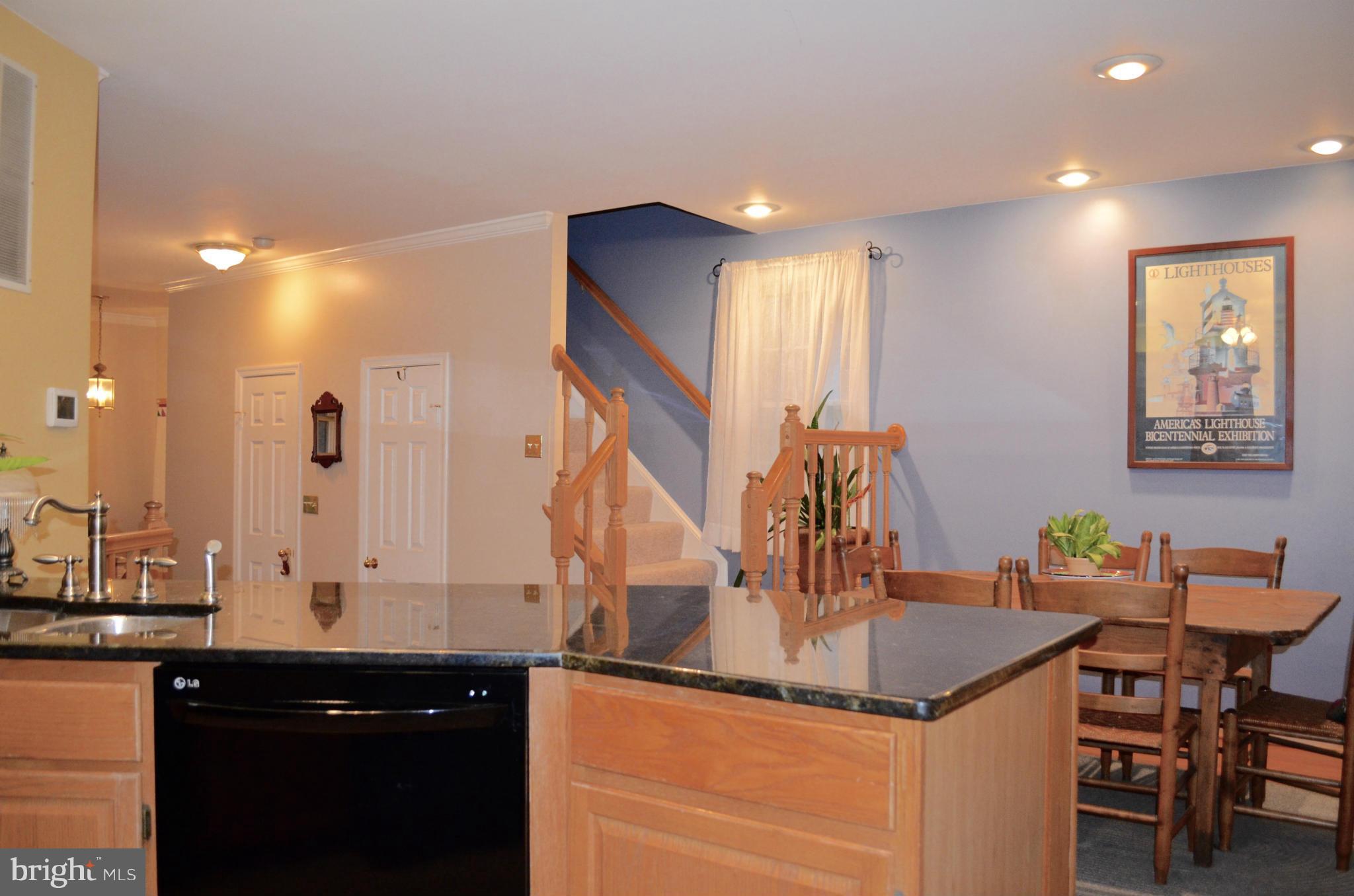 CENTER TERRACE - Residential