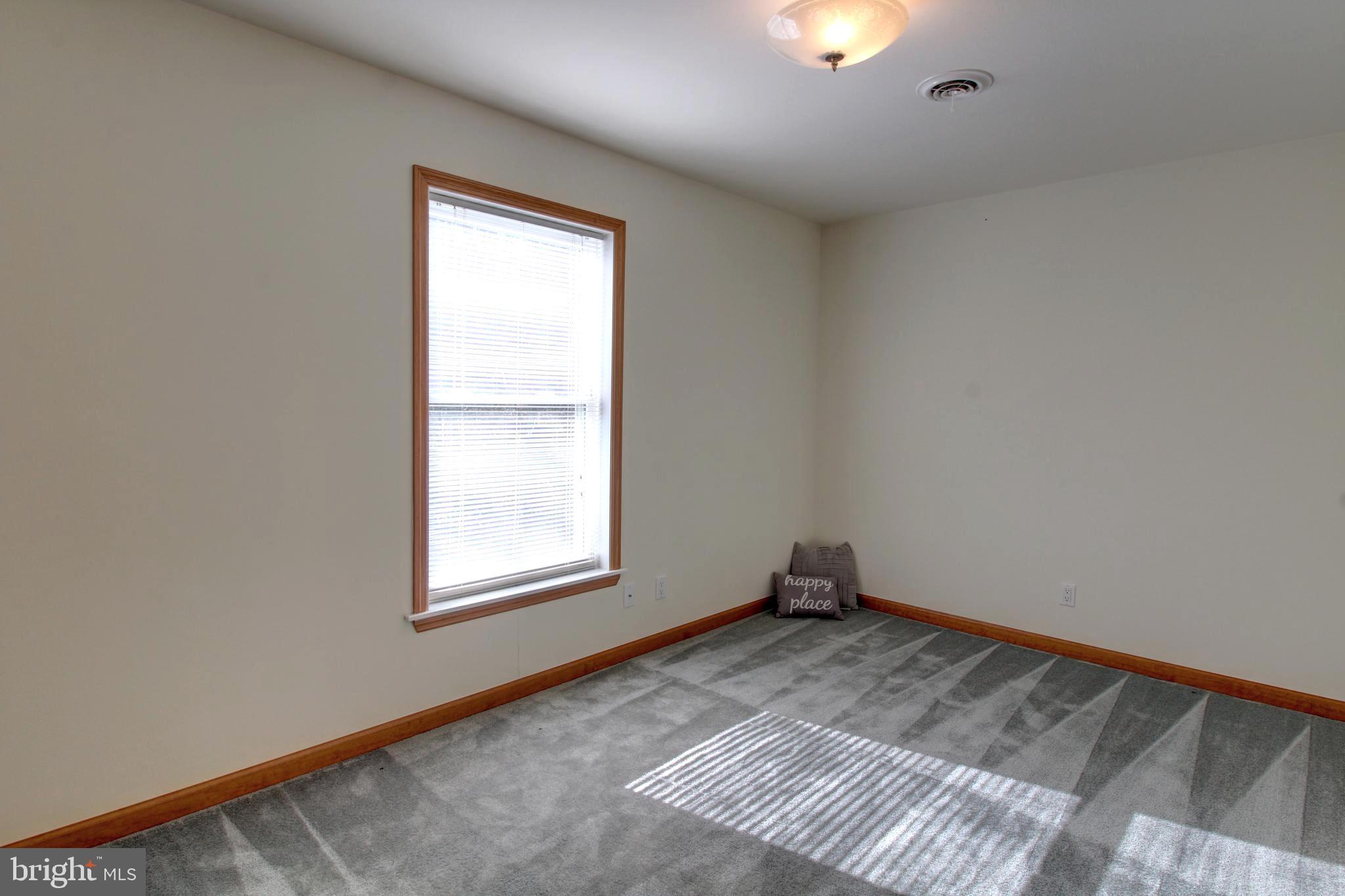 HUNTER LAND - Residential