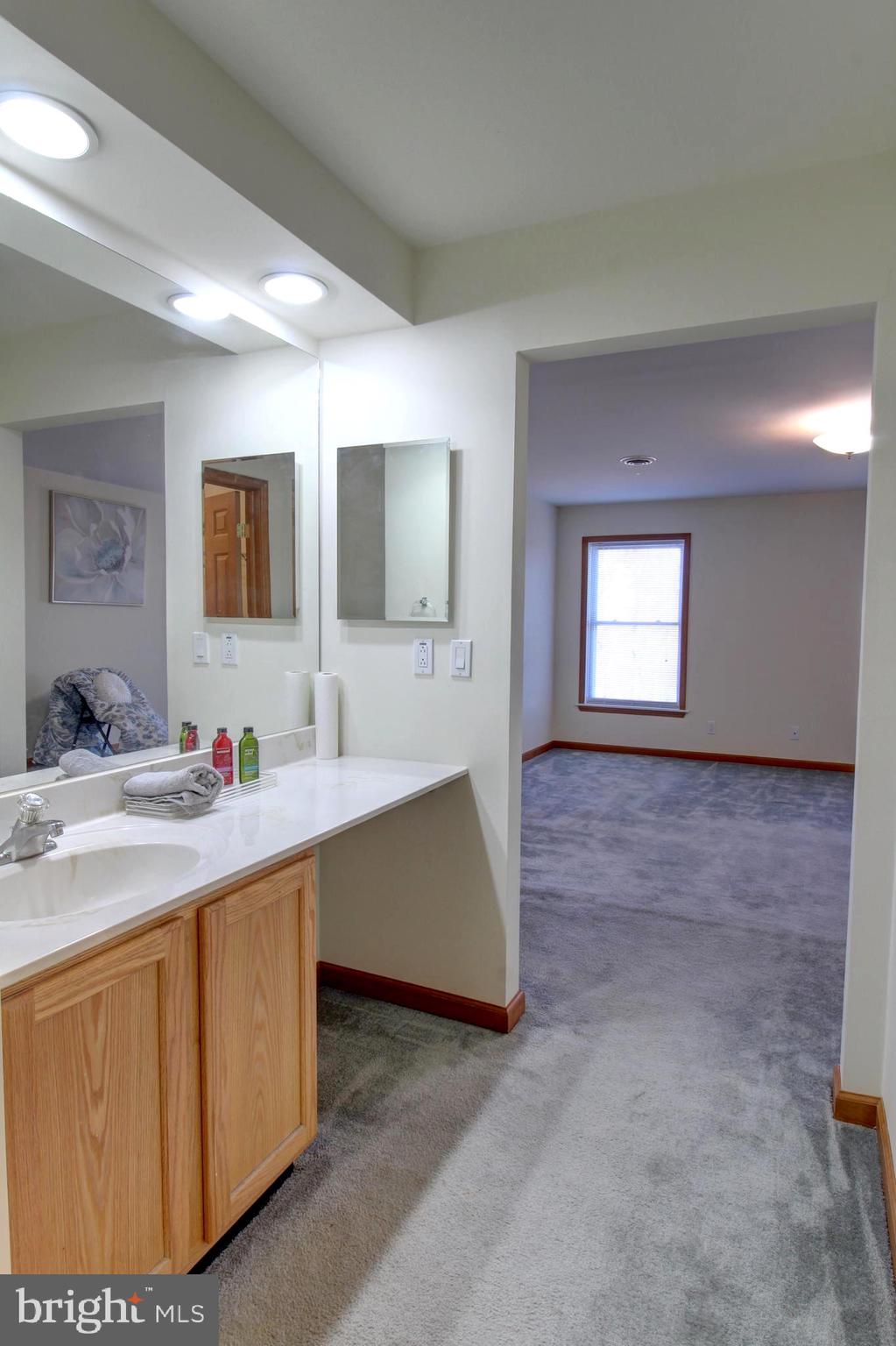 HUNTER LAND - Residential