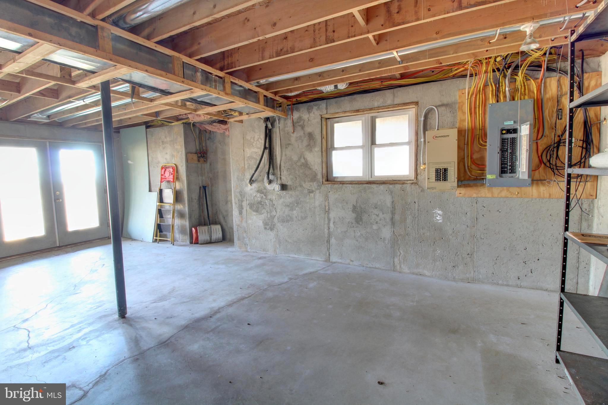 HUNTER LAND - Residential