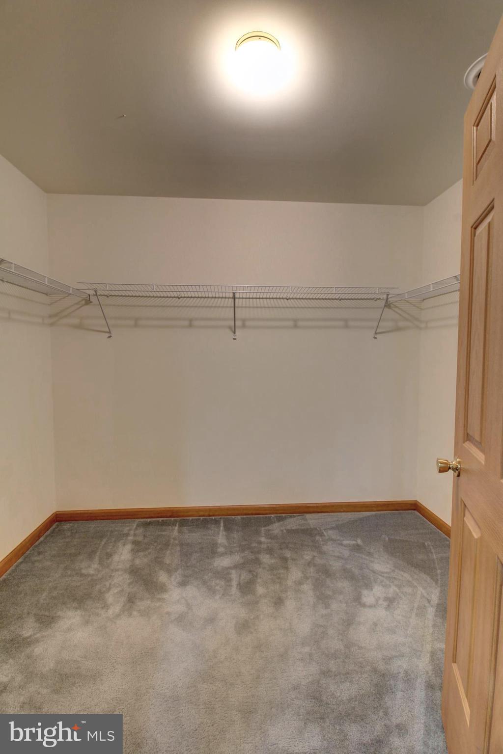 HUNTER LAND - Residential