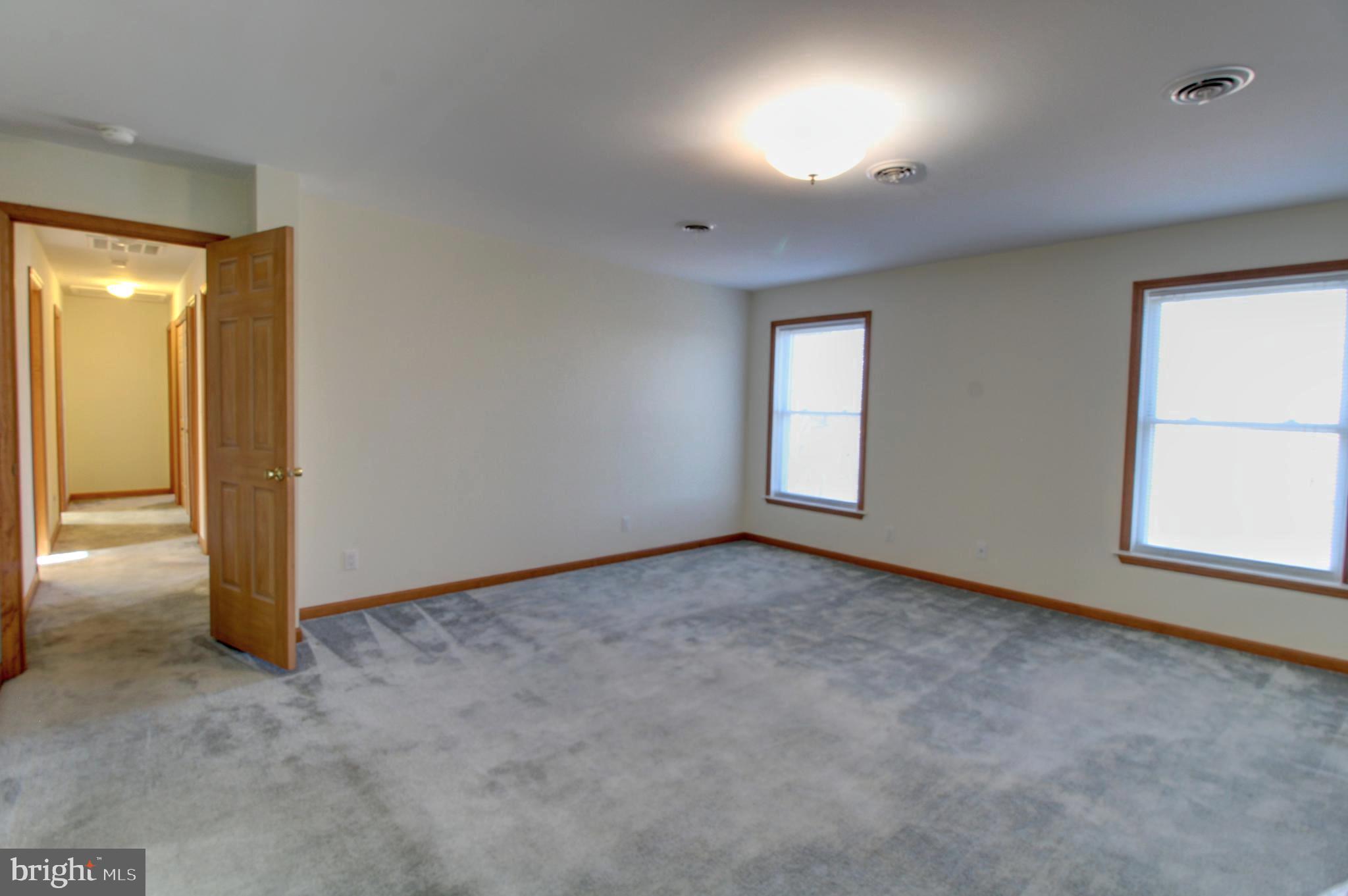 HUNTER LAND - Residential