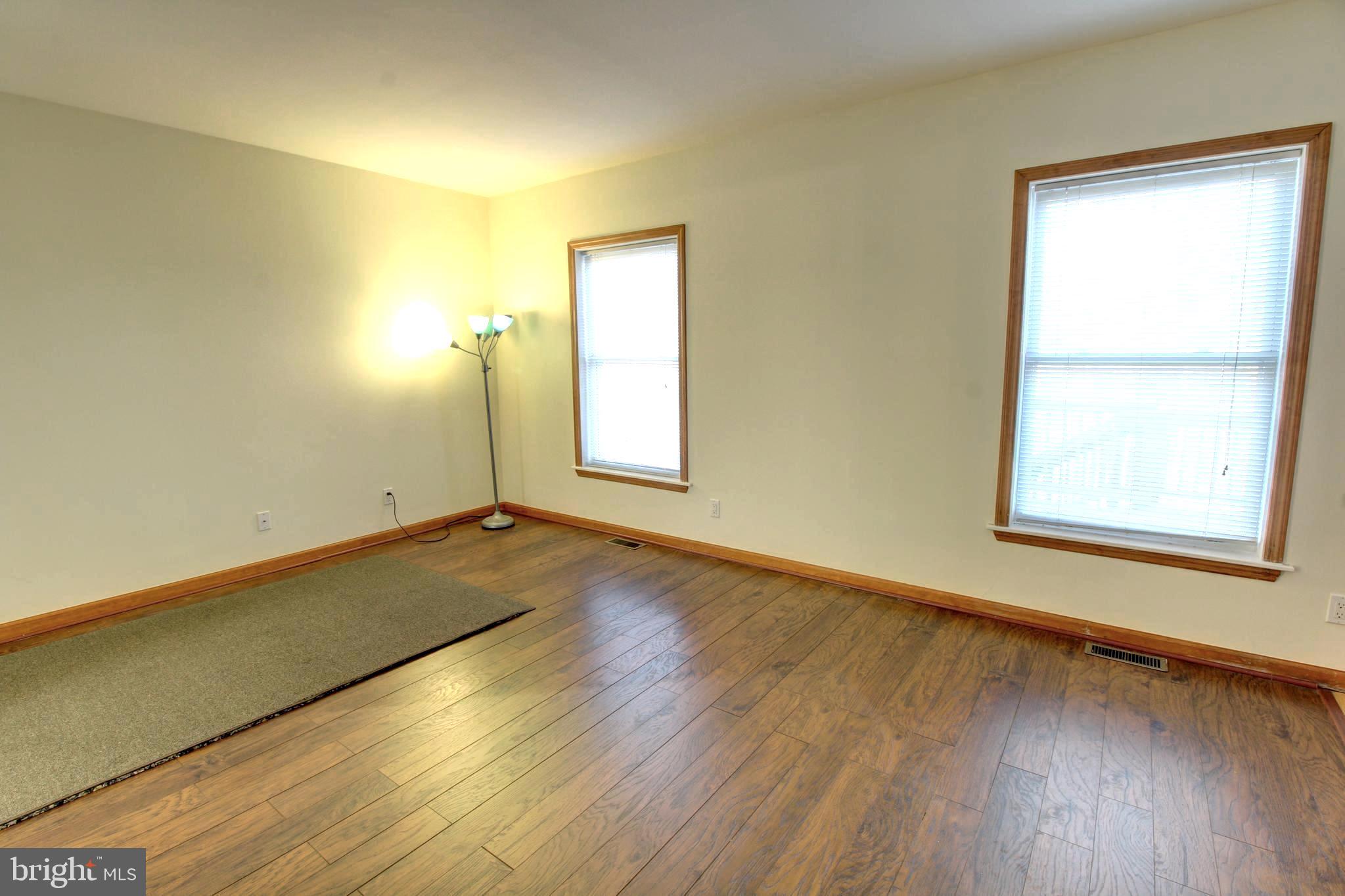 HUNTER LAND - Residential