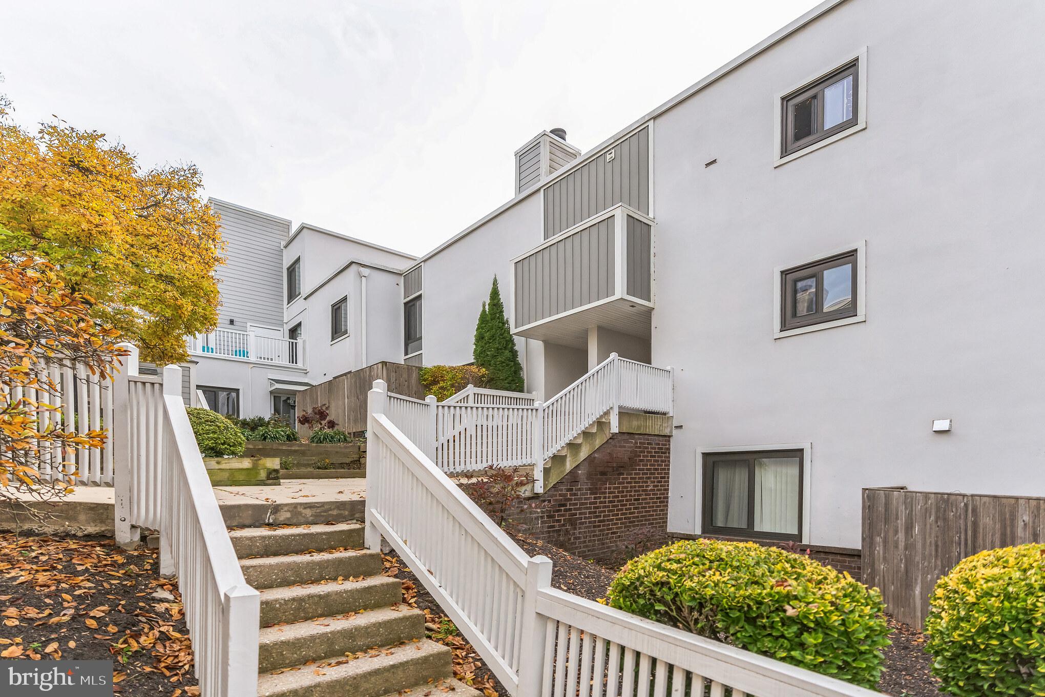 OAK HILL ESTATES - Residential
