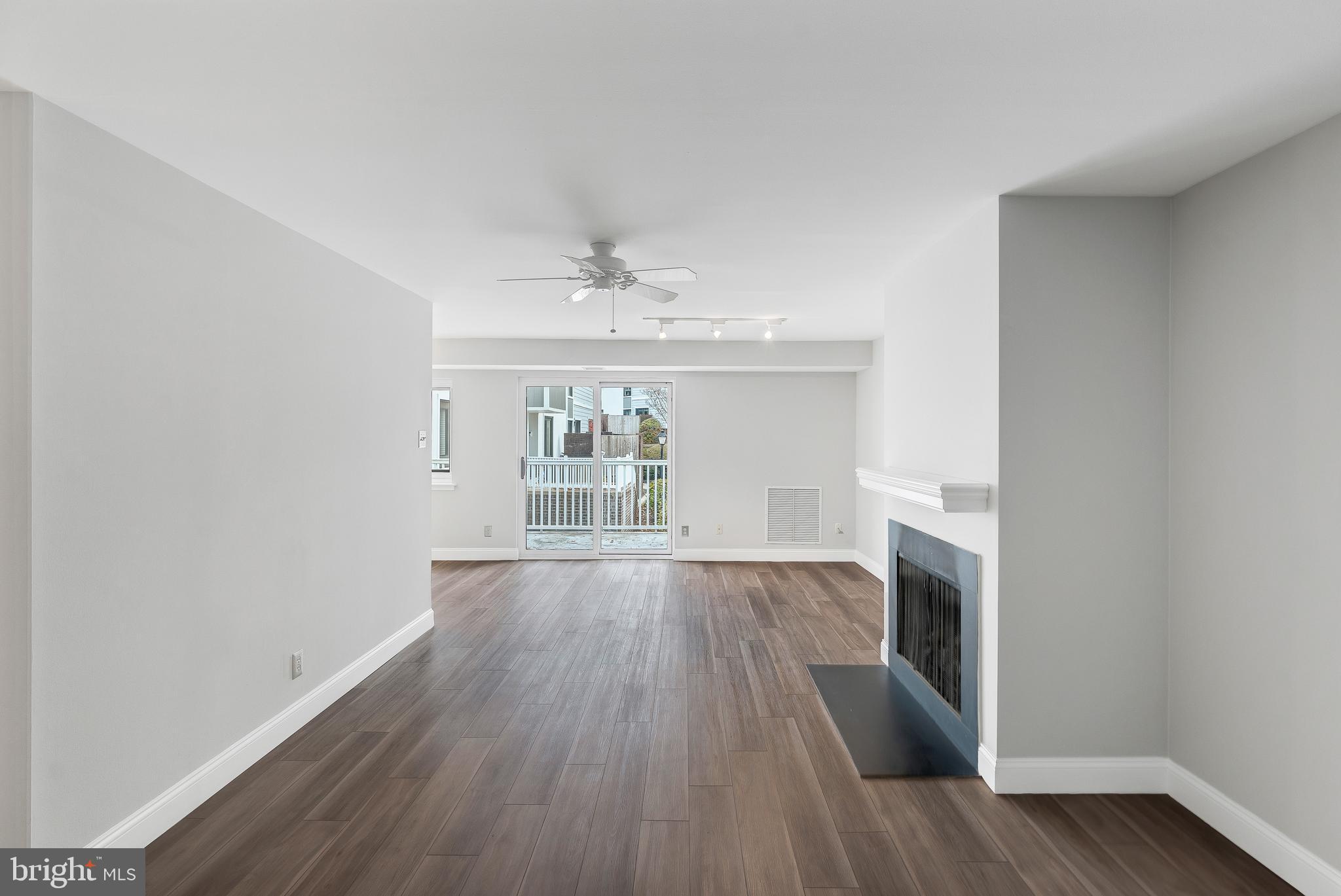 OAK HILL ESTATES - Residential