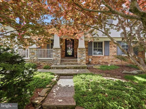 Photo of 5500 Corot Court, FAIRFAX, VA 22032 (MLS # VAFX2334678)