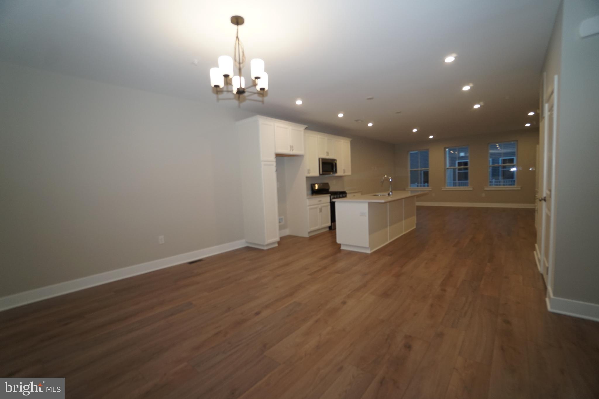 STERLING WALK - Residential Lease