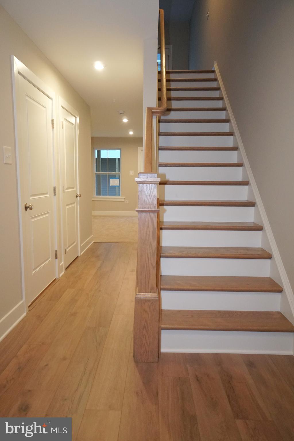 STERLING WALK - Residential Lease