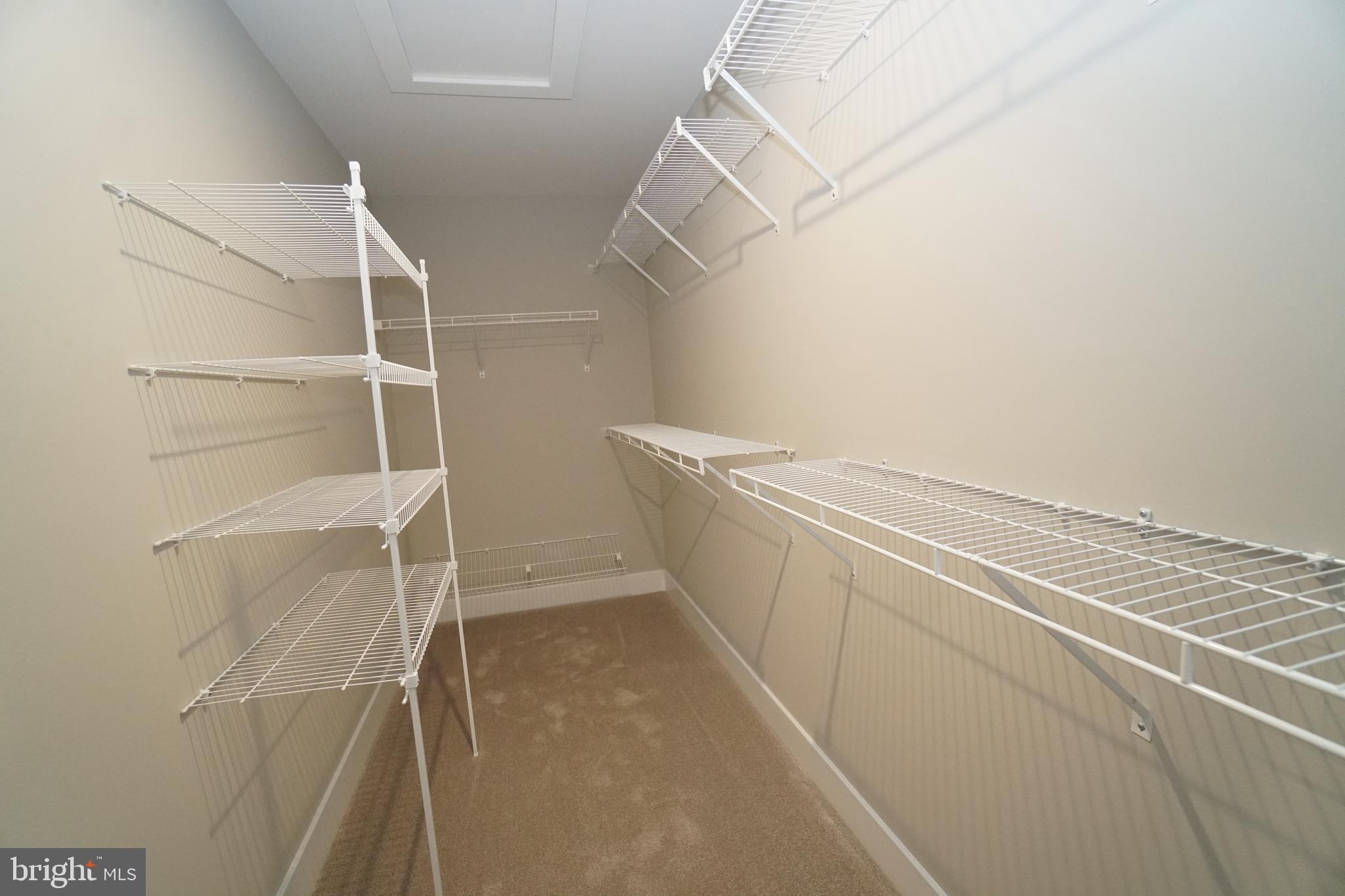 STERLING WALK - Residential Lease