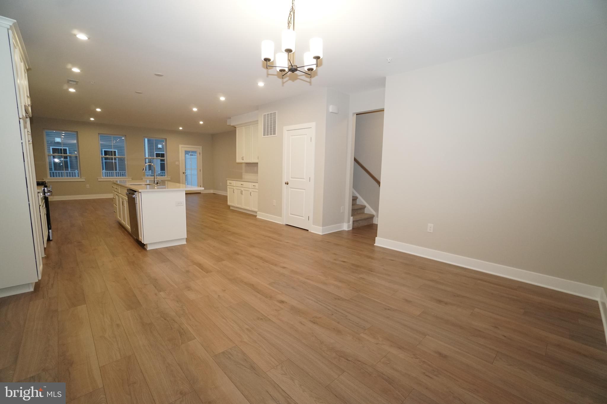 STERLING WALK - Residential Lease