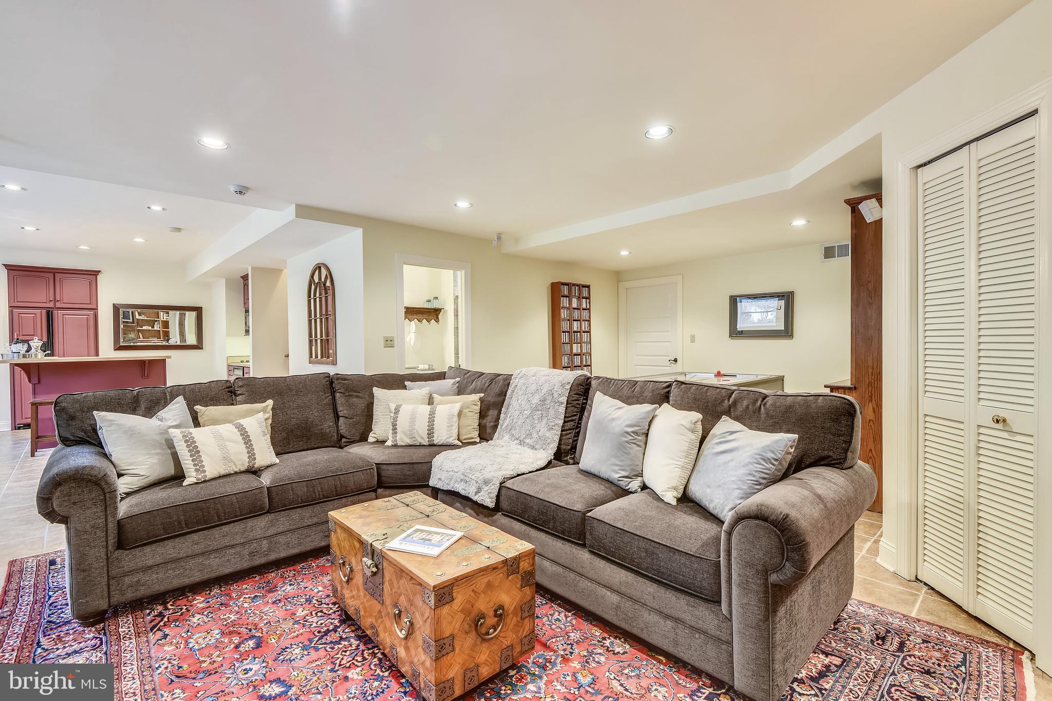 BELVOIR FARMS - Residential