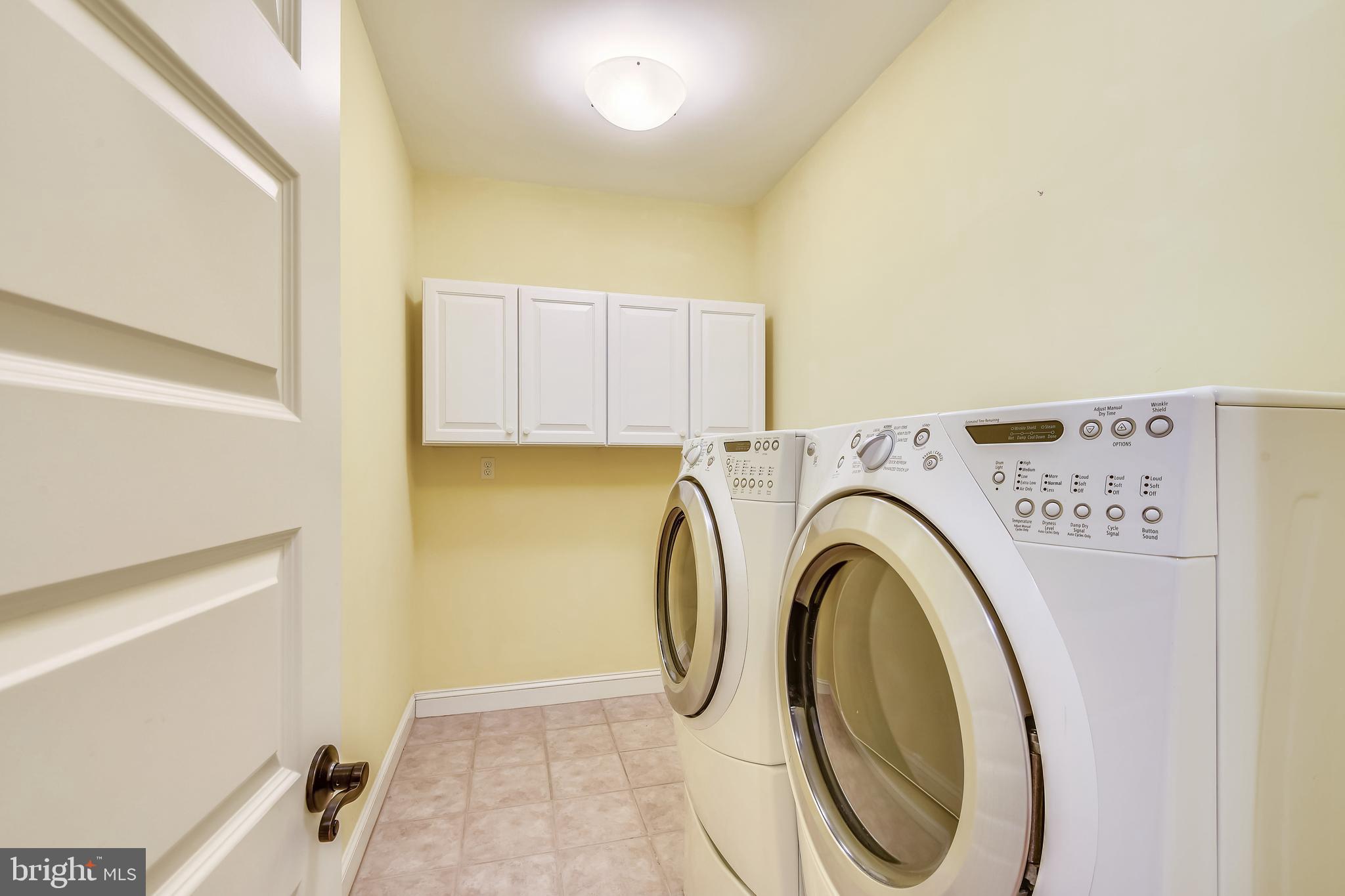 BELVOIR FARMS - Residential