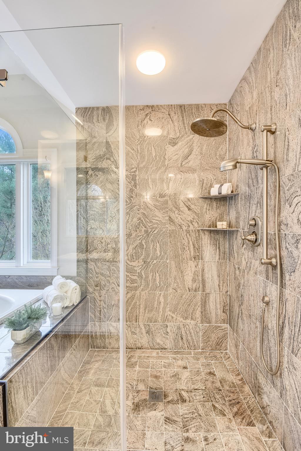 BELVOIR FARMS - Residential