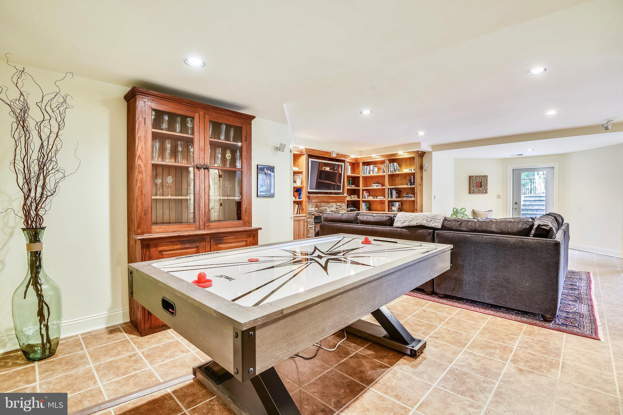 BELVOIR FARMS - Residential