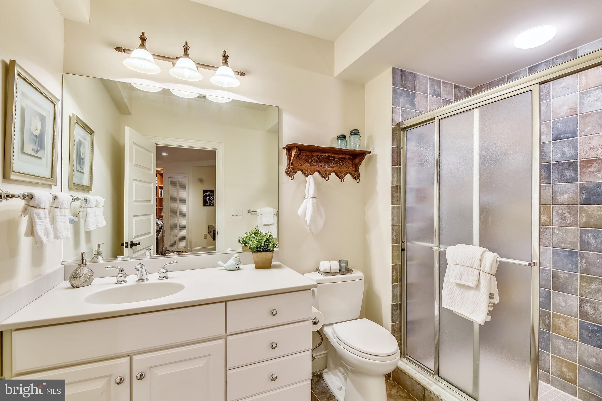 BELVOIR FARMS - Residential