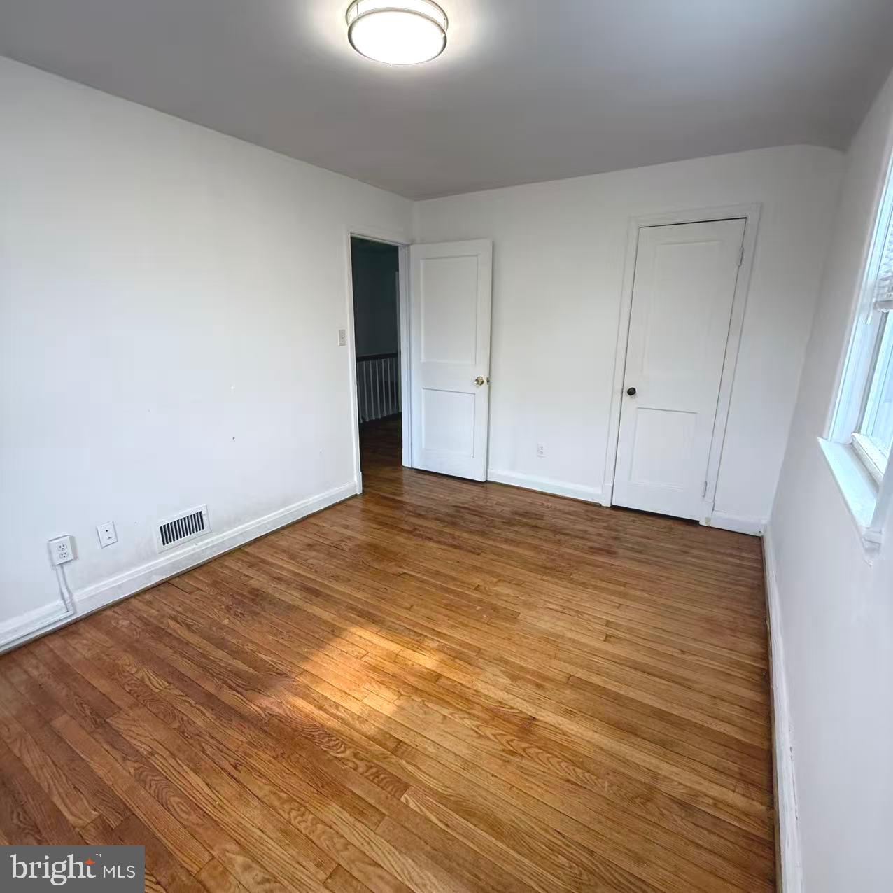 KNETTISHALL - Residential