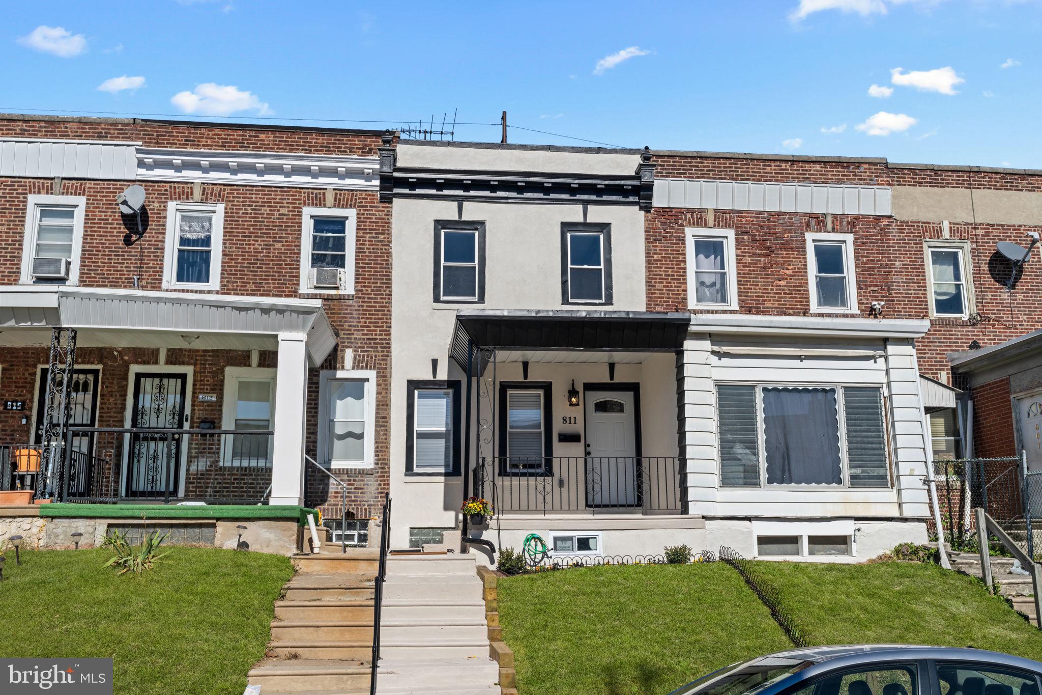 811 W FISHER AVENUE