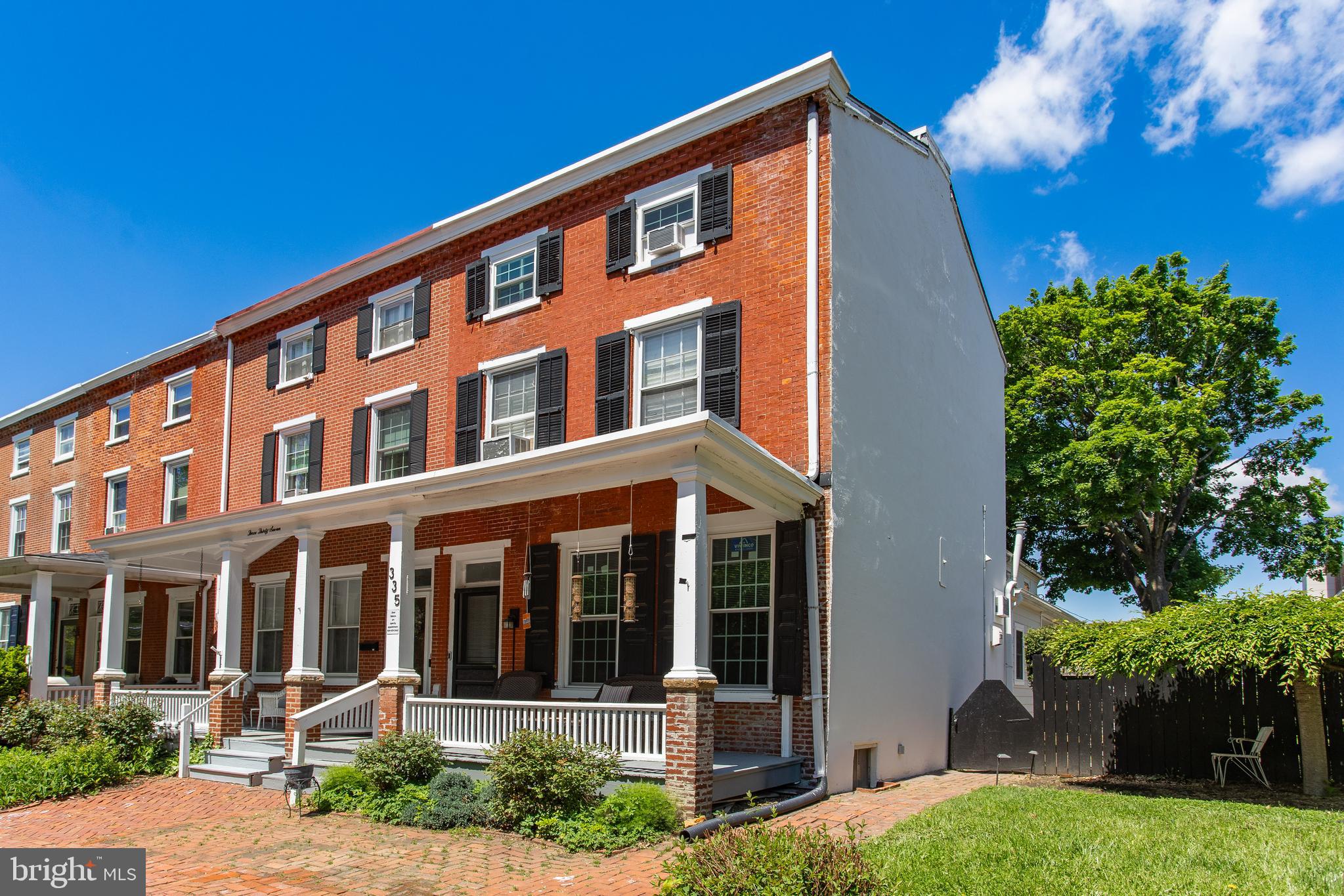 335 W MINER STREET