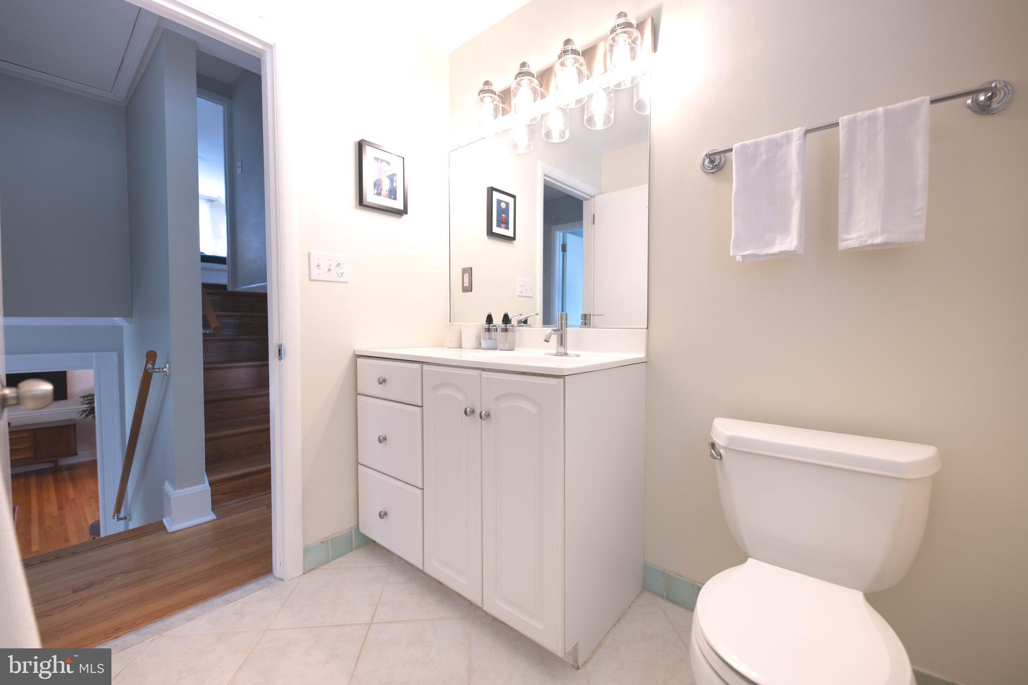 EASTPORT - Residential