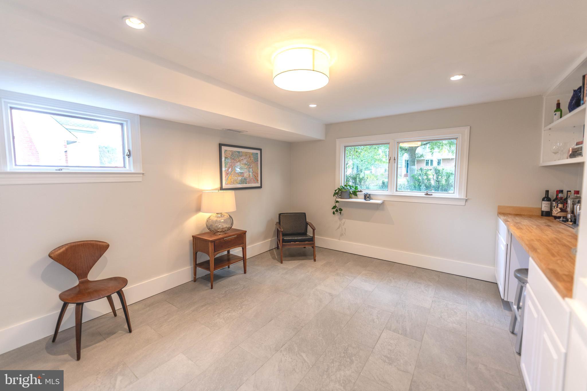 EASTPORT - Residential