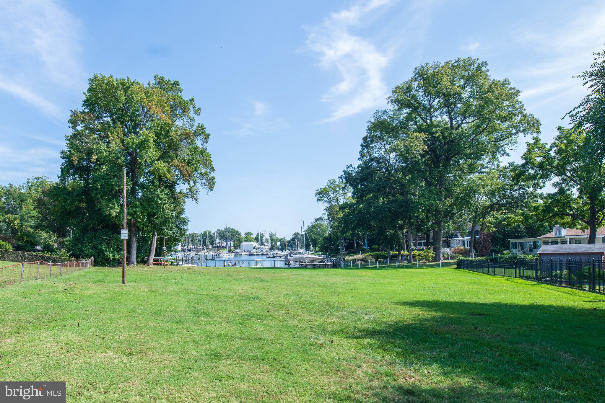 EASTPORT - Residential