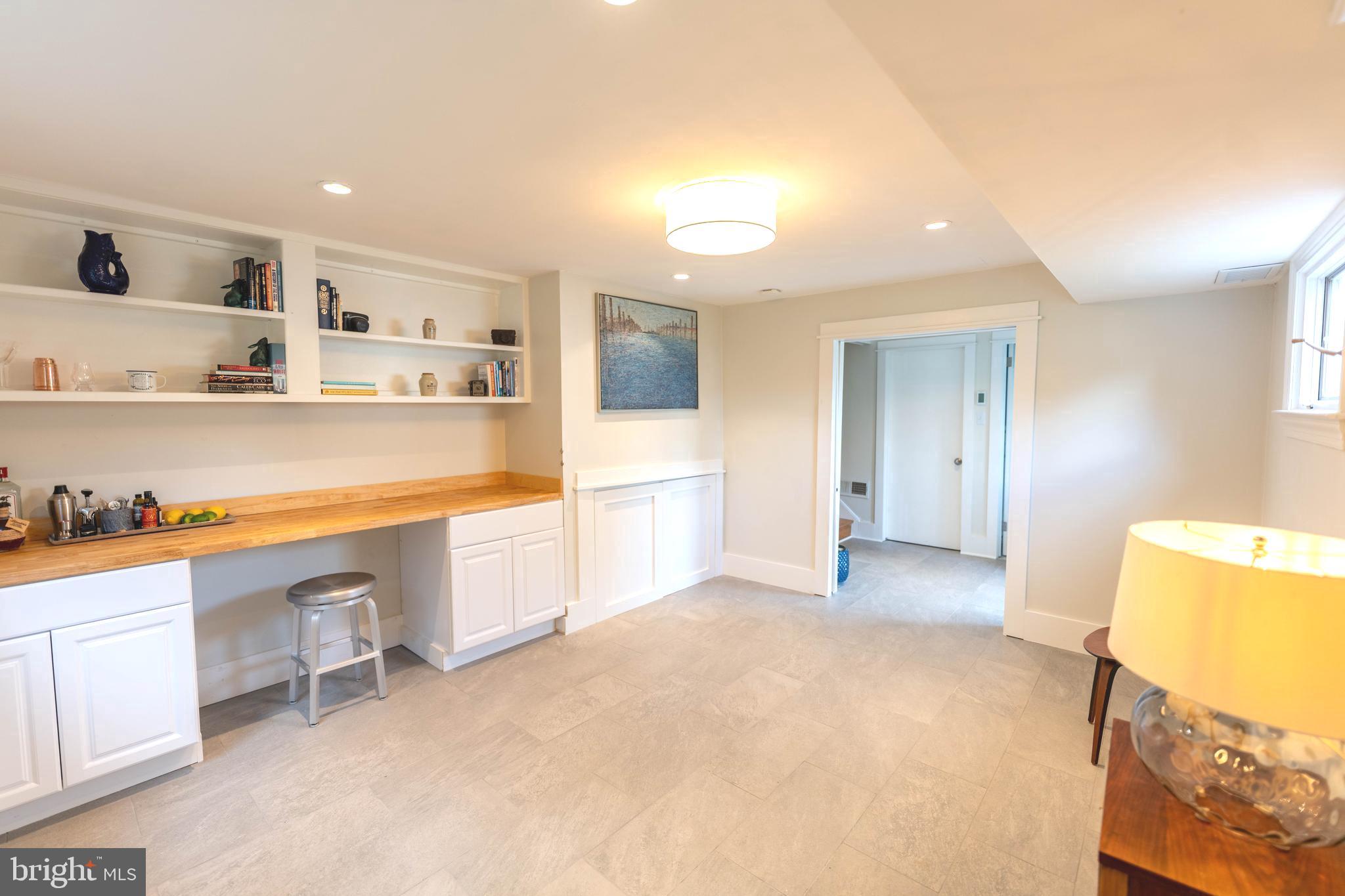 EASTPORT - Residential