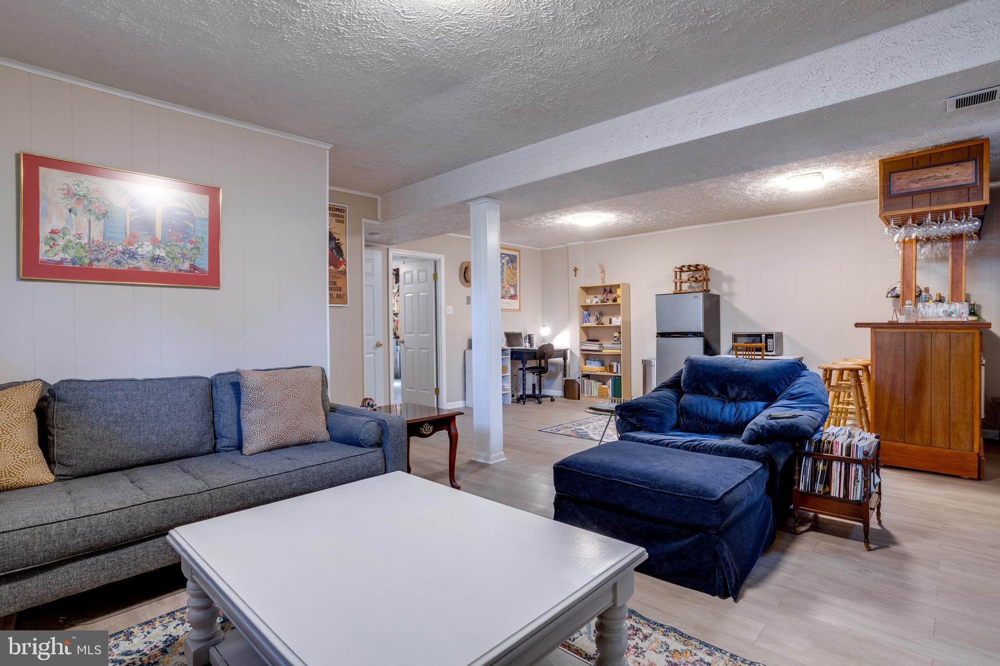 MAPLE HILL - Residential