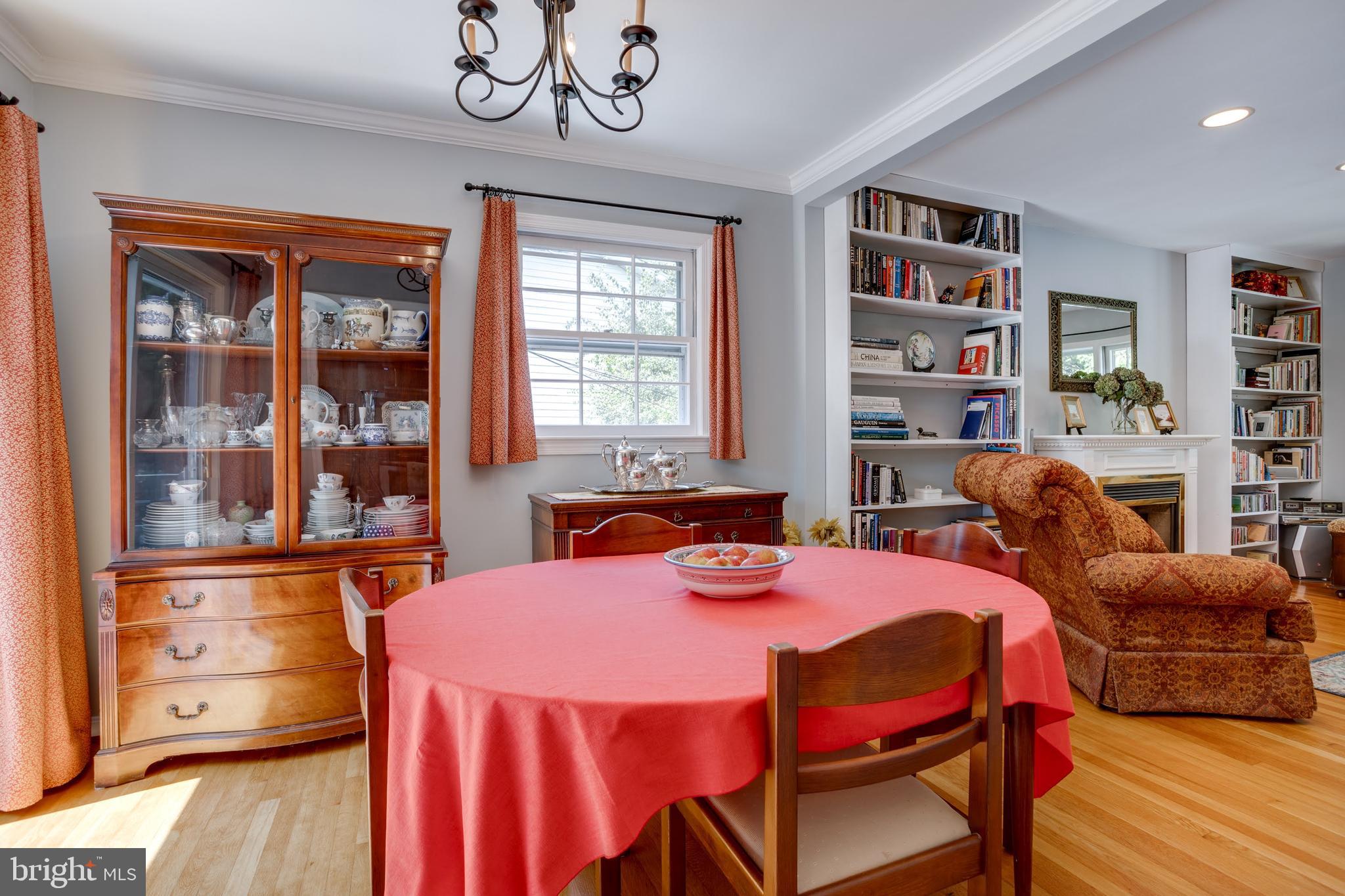 MAPLE HILL - Residential