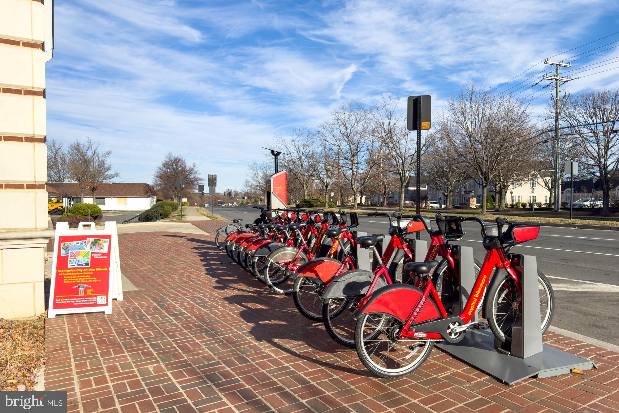 MAPLE HILL - Residential