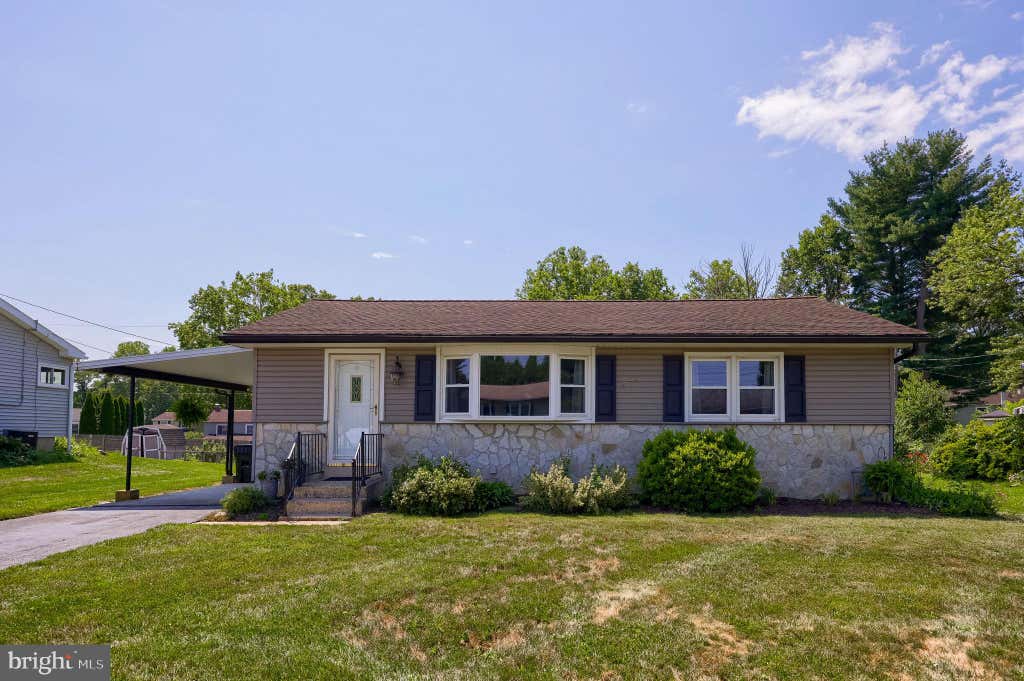 Photo of 2742 Chapel Road, LANCASTER, PA 17603 (MLS # PALA2091896)
