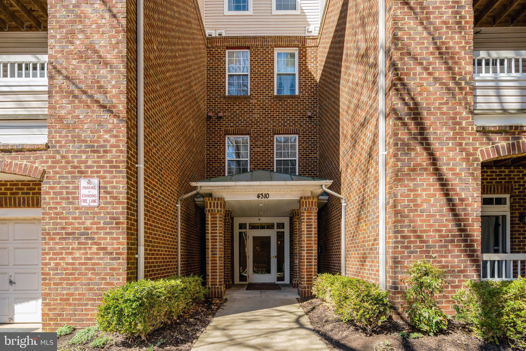 CHRISTOPHER AT CEDAR LAKES - Residential