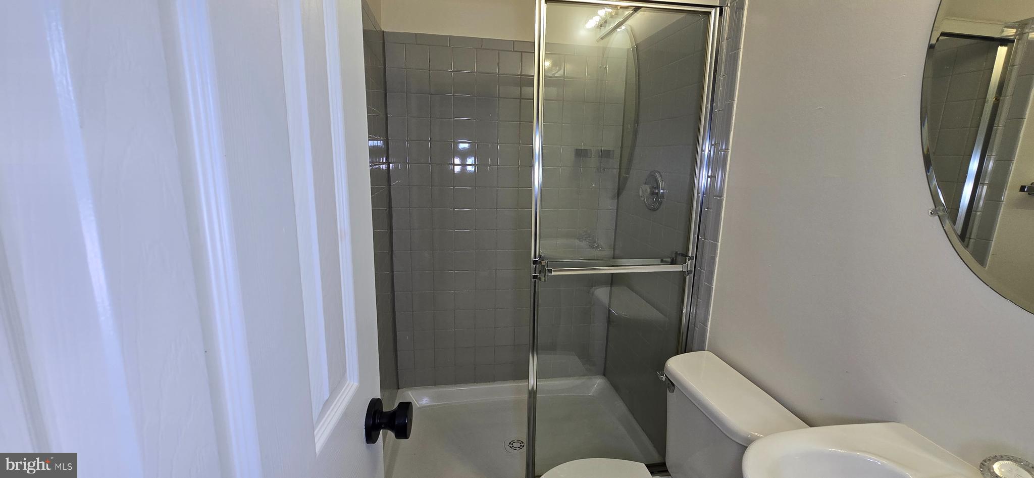 LYONS GATE - Residential Lease