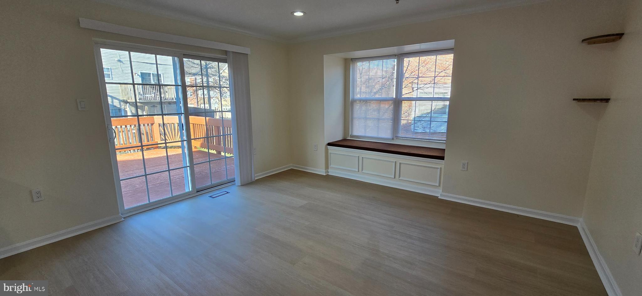 LYONS GATE - Residential Lease