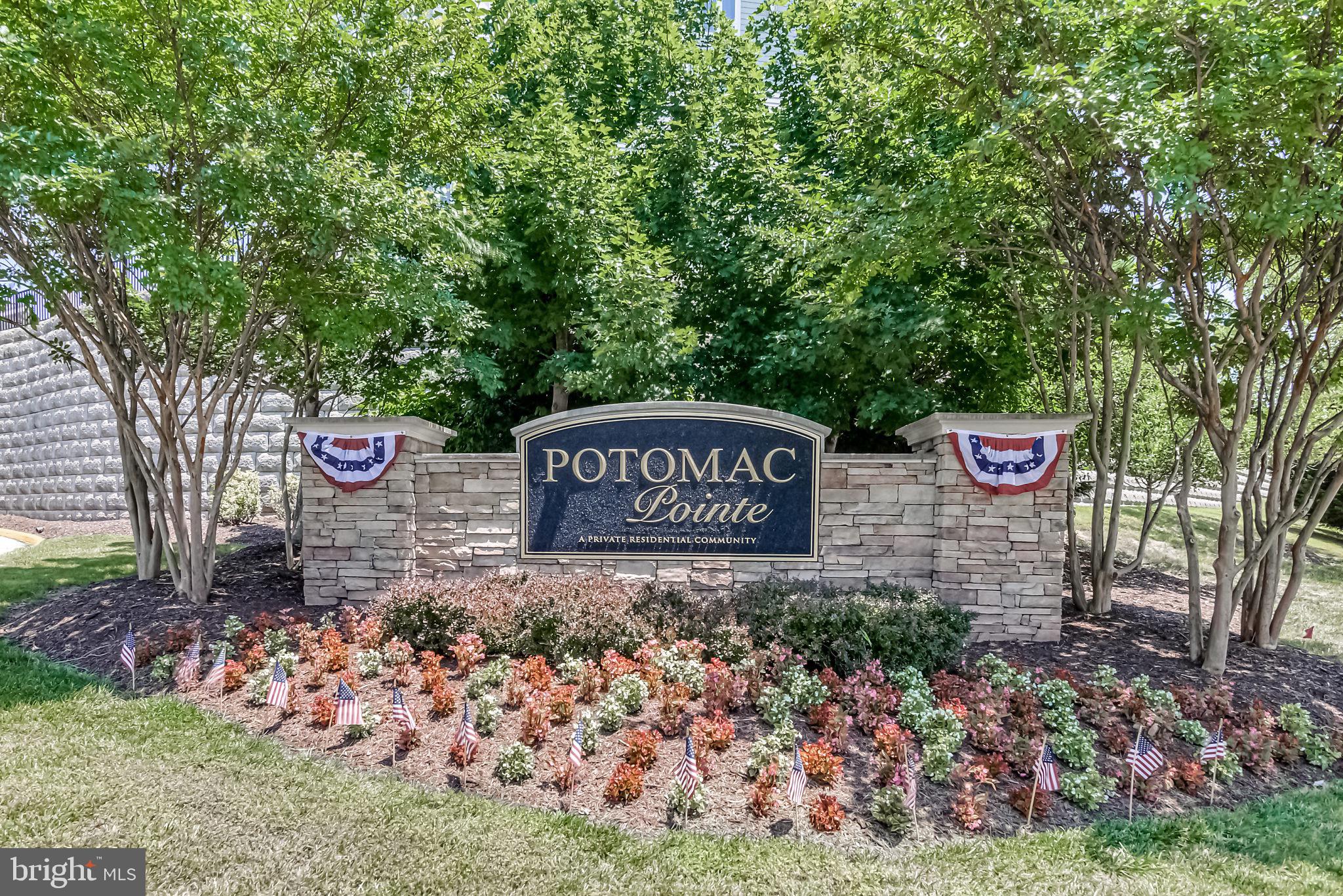 POTOMAC POINTE CONDOMINI - Residential Lease