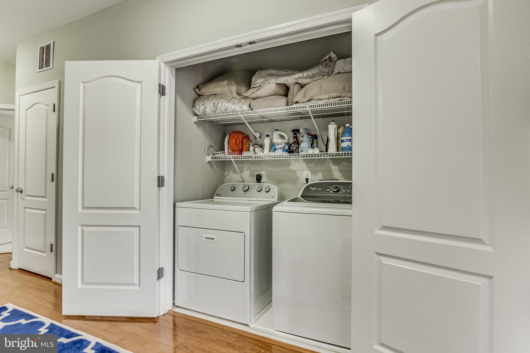 POTOMAC POINTE CONDOMINI - Residential Lease