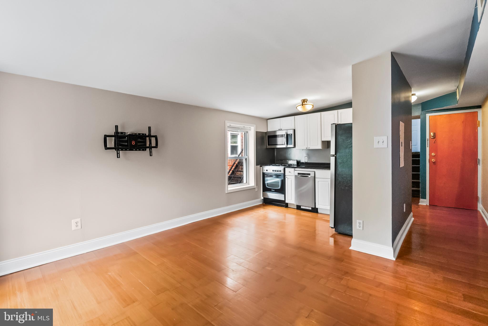 FAIRMOUNT - Residential