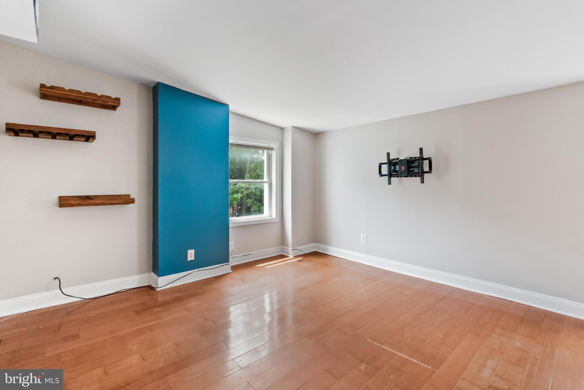 FAIRMOUNT - Residential