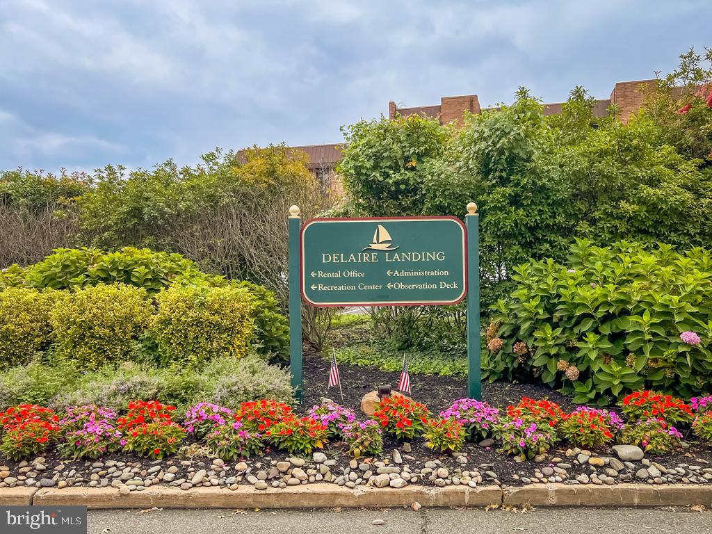 18204 DELAIRE LANDING ROAD 204
