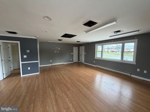 Photo of 1 E Cherry Hill Road E #102, REISTERSTOWN, MD 21136 (MLS # MDBC2158732)