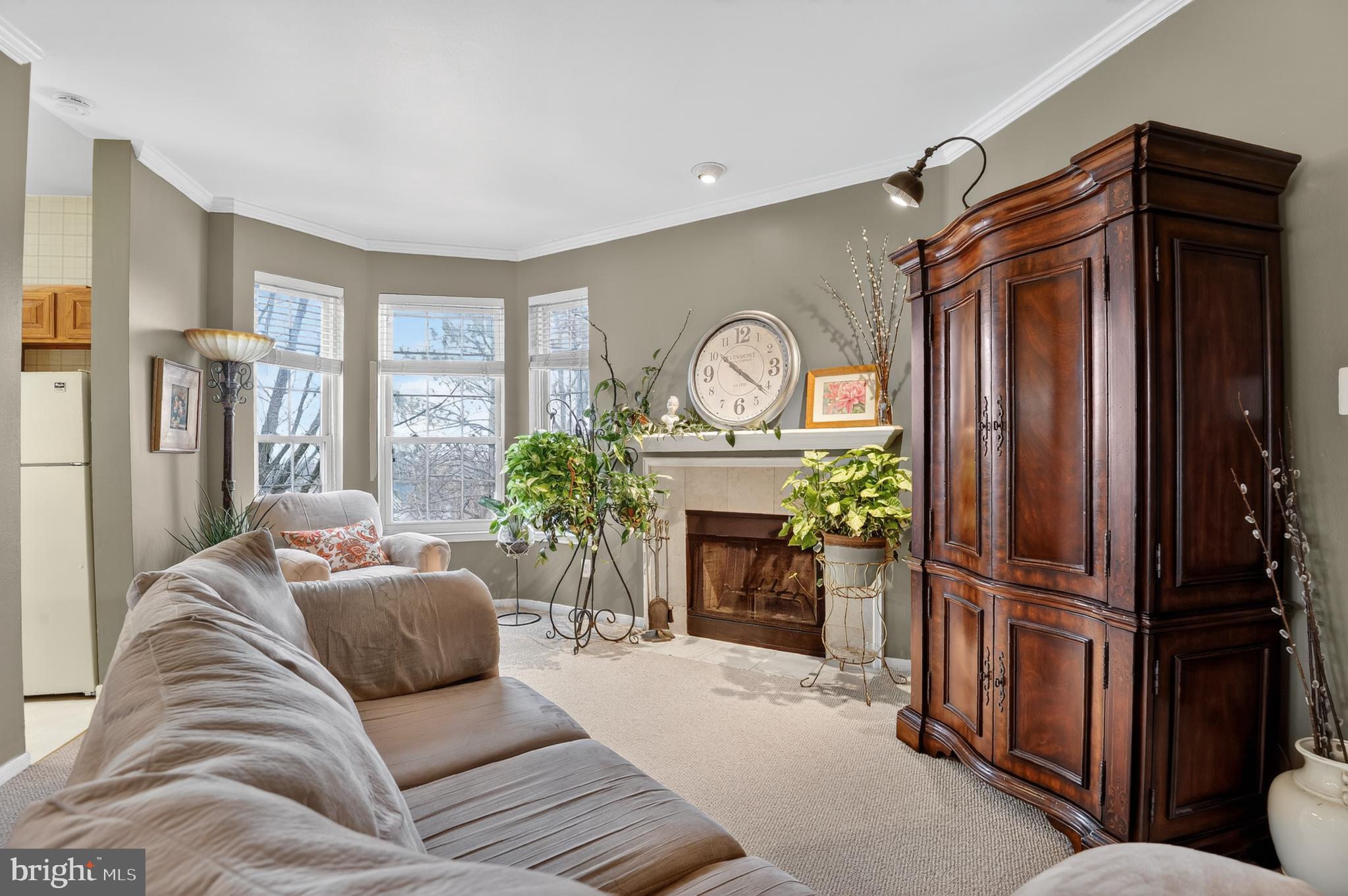 678 GATEWAY DRIVE SE 912