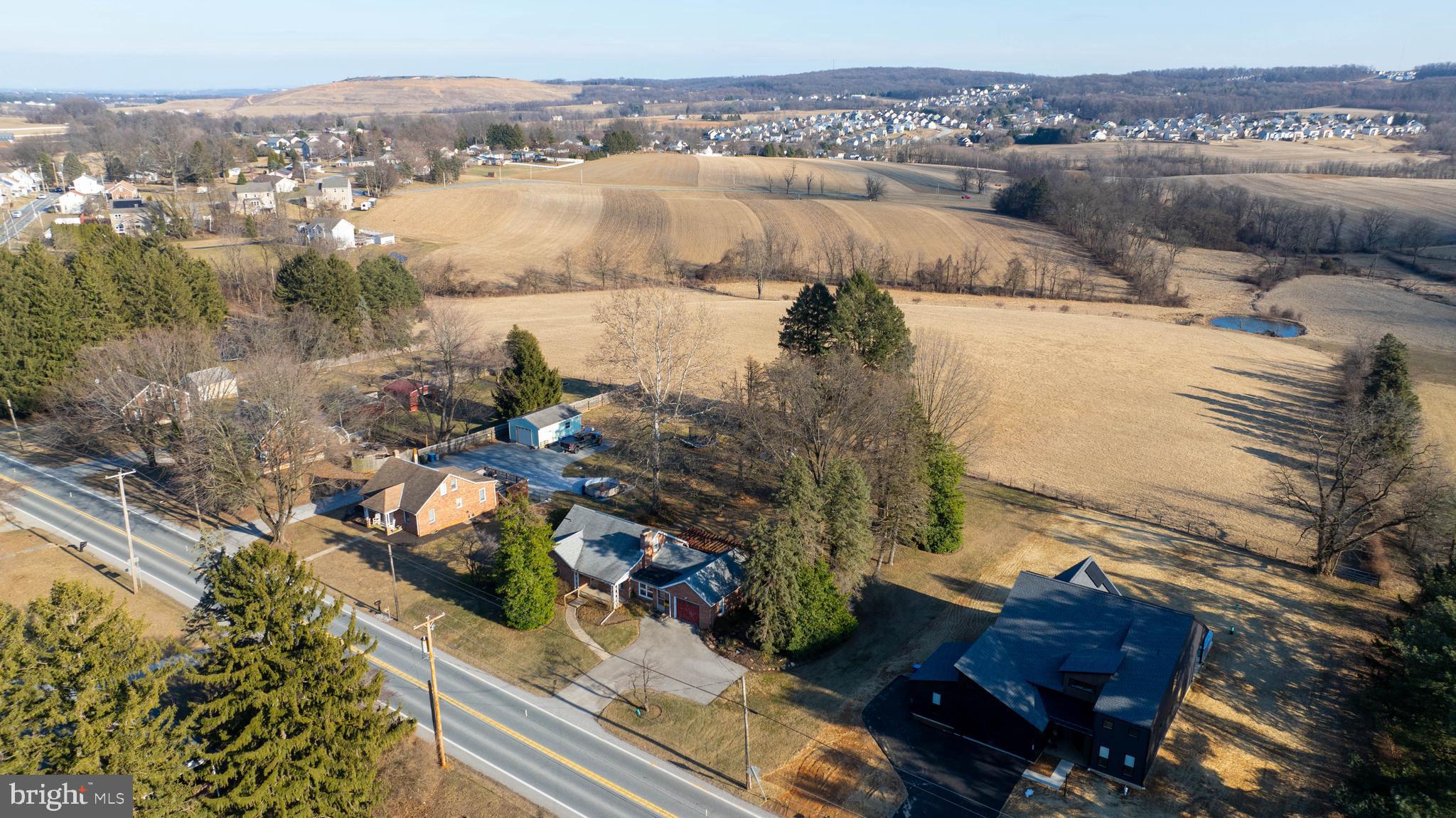 WINDSOR TWP - Residential