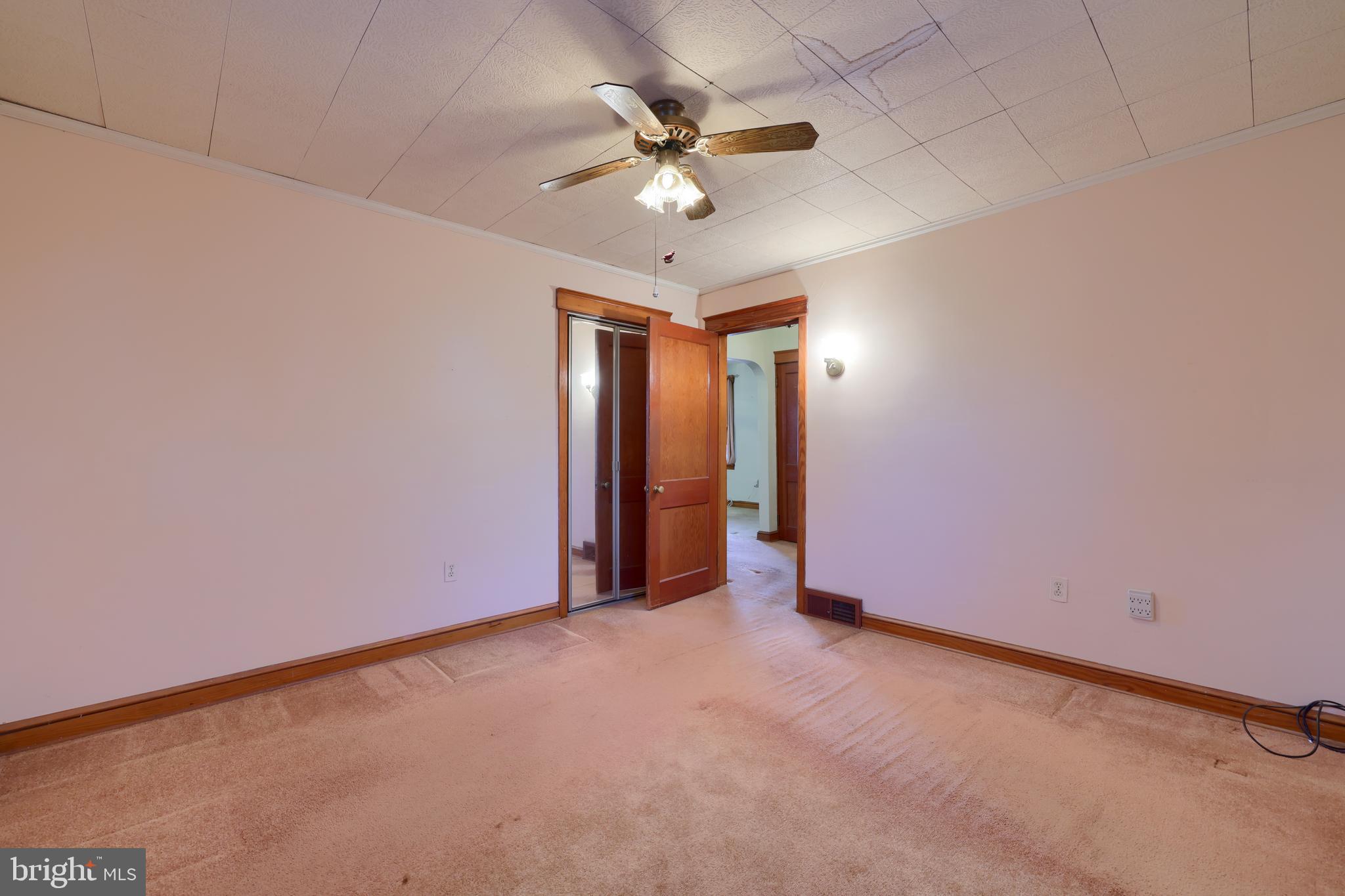 WINDSOR TWP - Residential