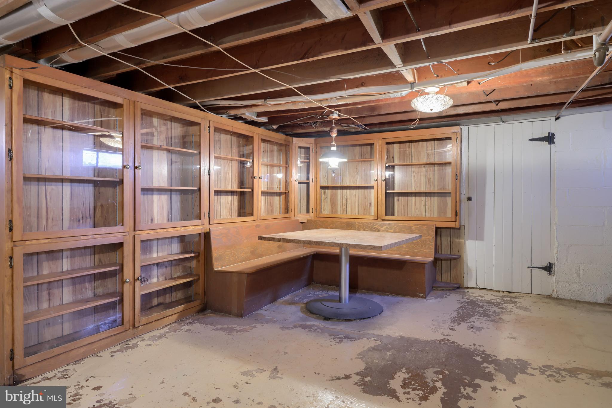 WINDSOR TWP - Residential