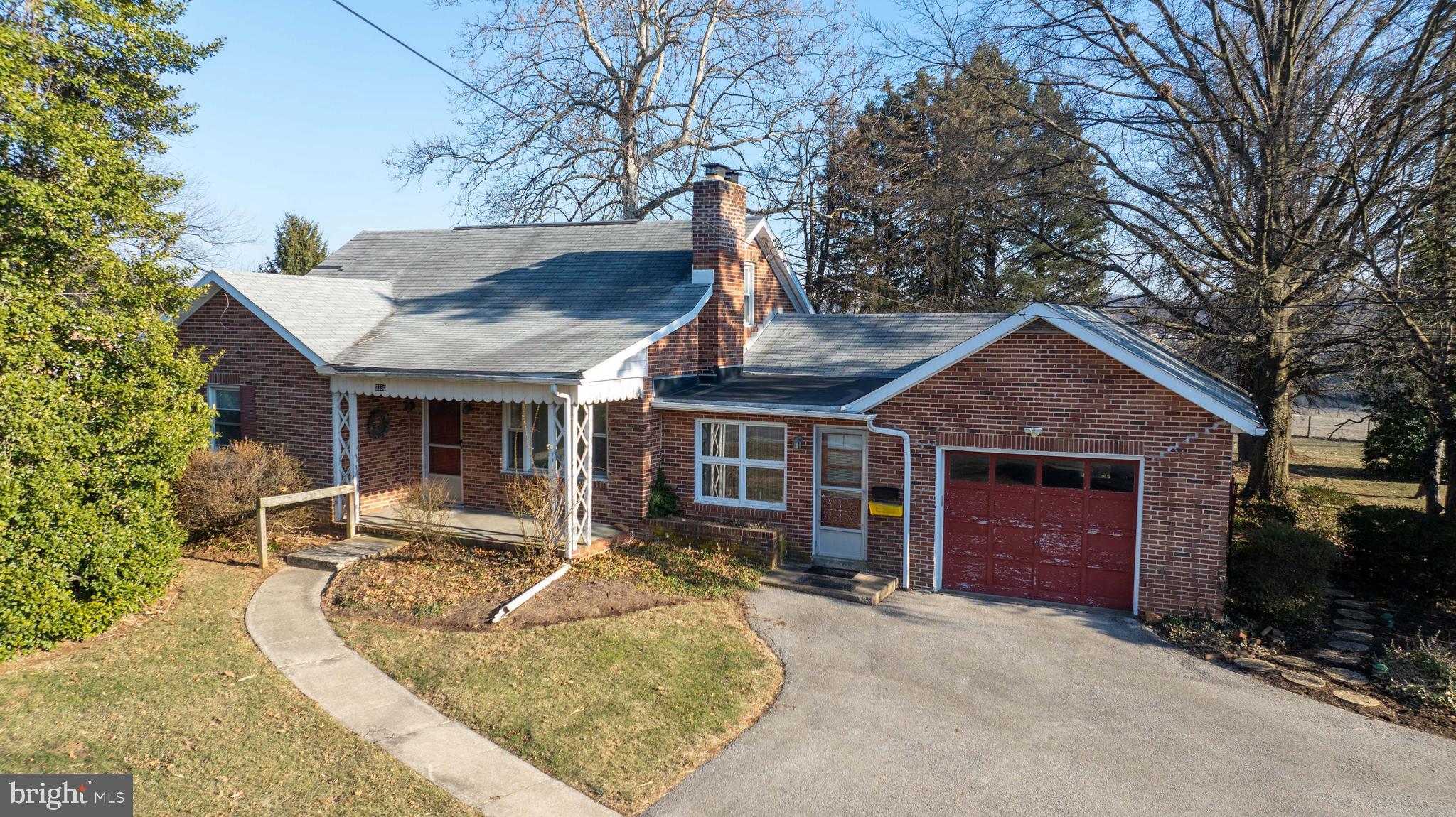 WINDSOR TWP - Residential