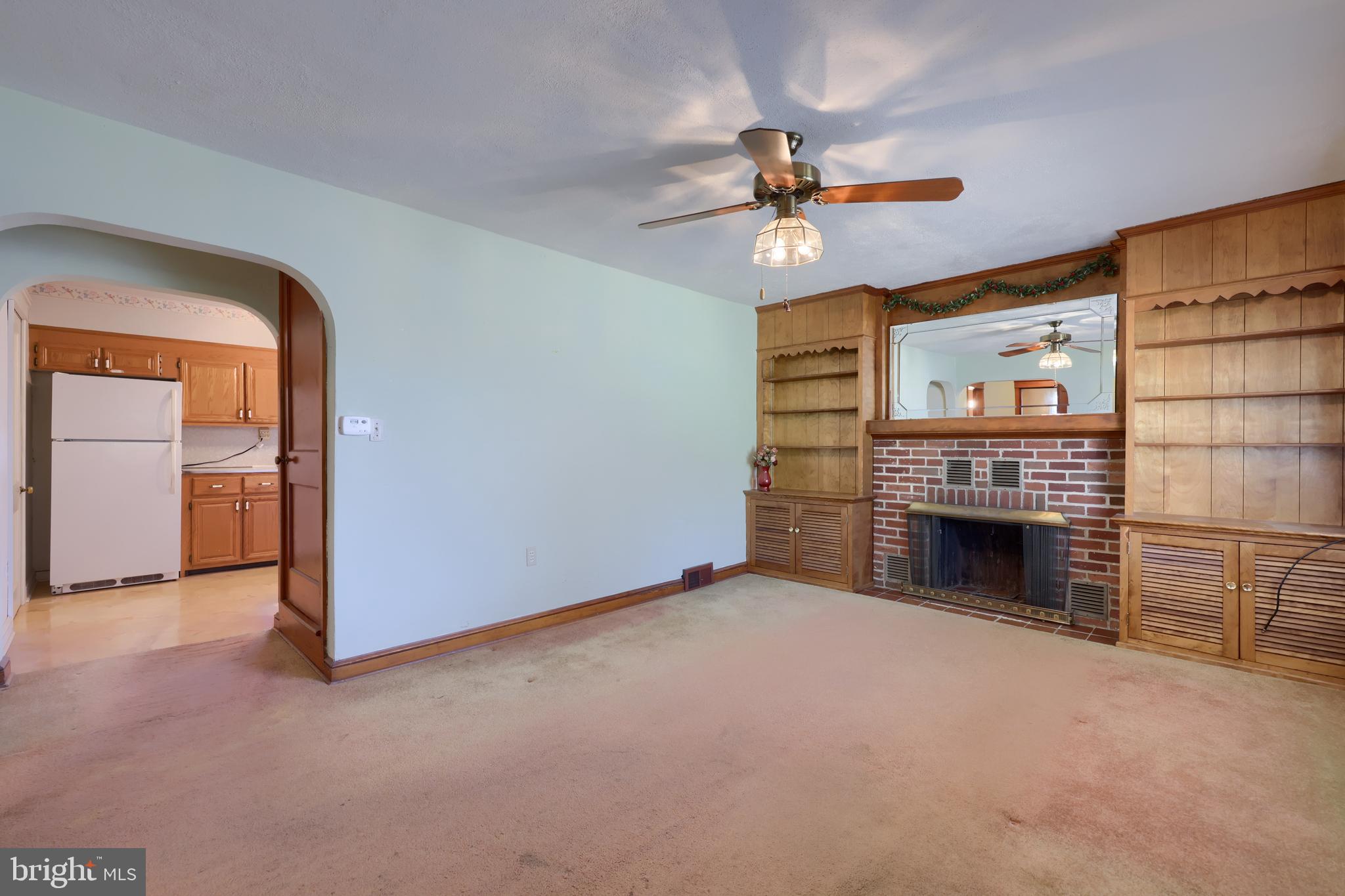 WINDSOR TWP - Residential