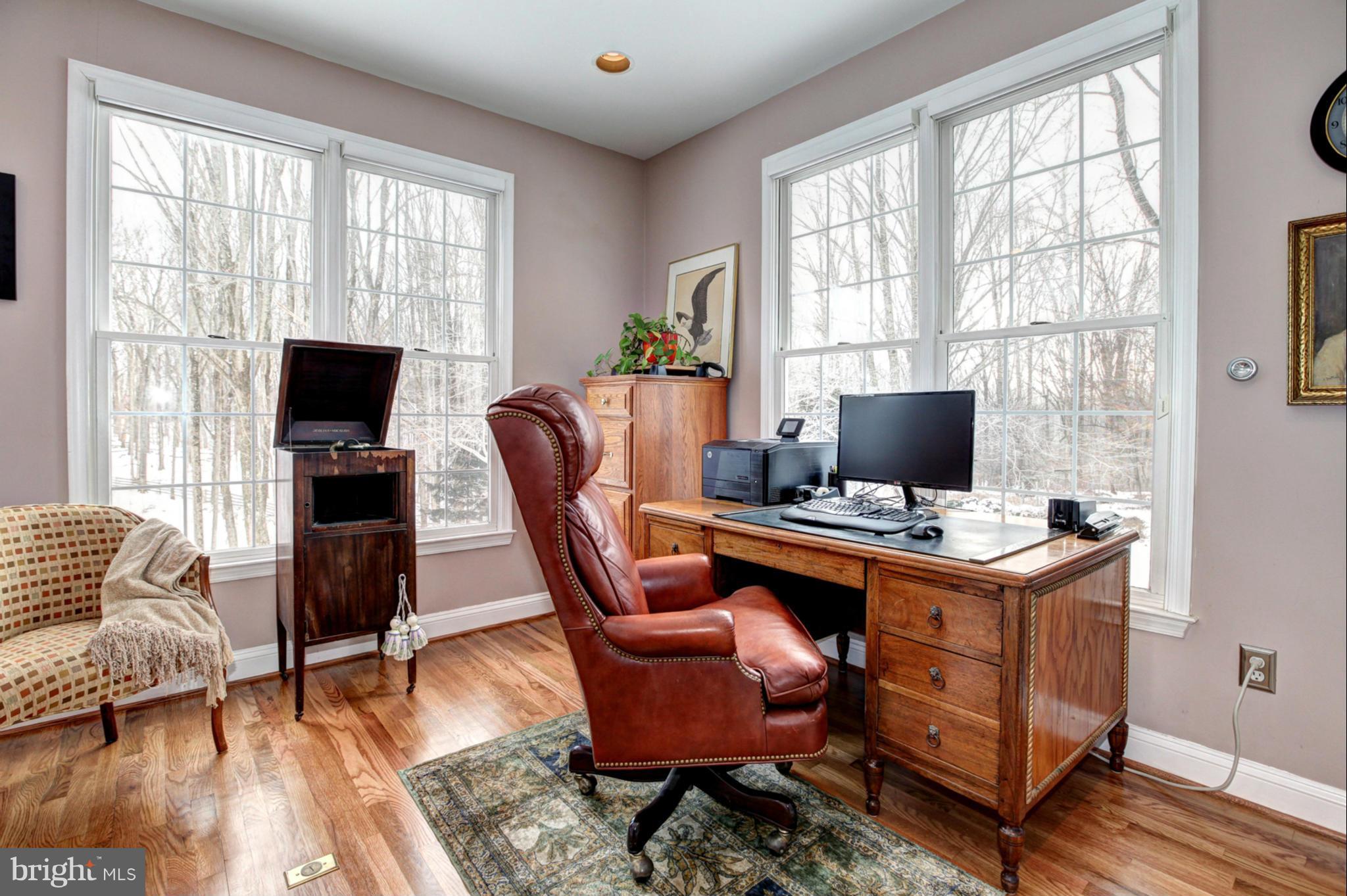 SPRING MEADOWS - Residential