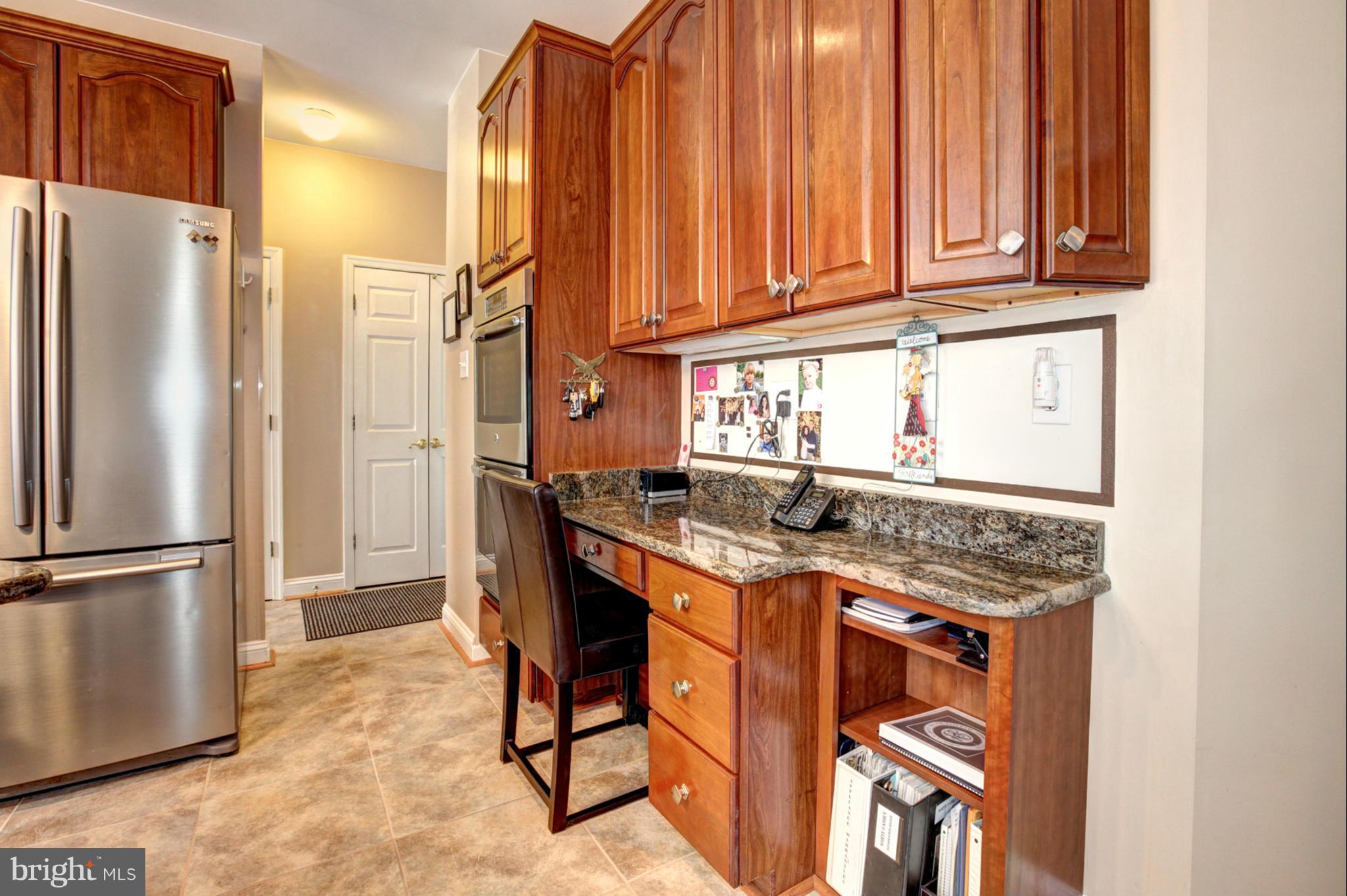 SPRING MEADOWS - Residential