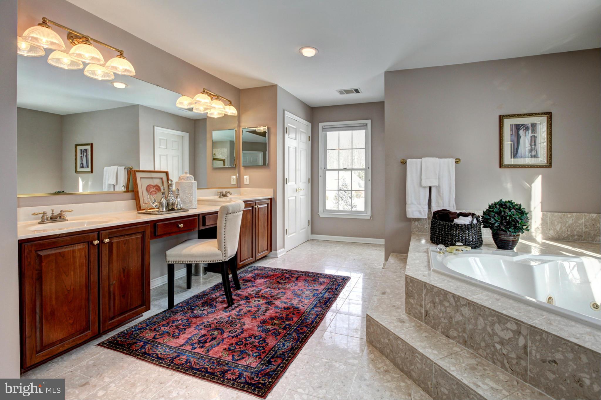 SPRING MEADOWS - Residential